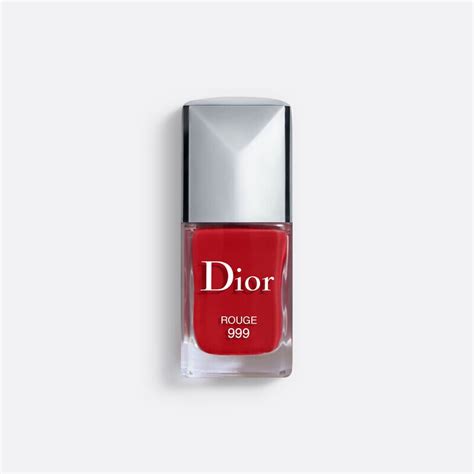 Dior Vernis: de langhoudende nagellak met een geleffect .